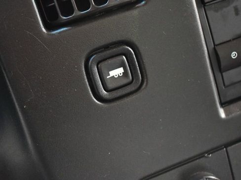 Used 2017 GMC Savana 4500 image 29