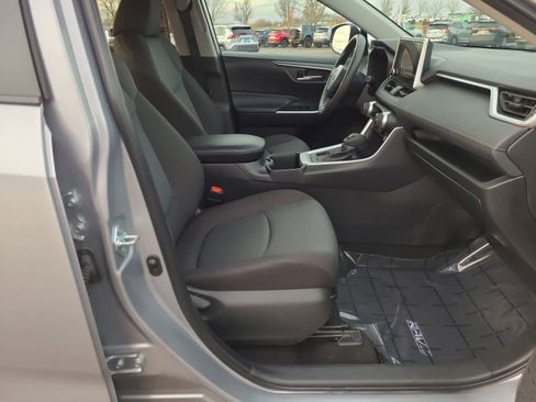 Used 2024 Toyota RAV4 XLE image 22