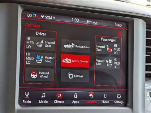 Used 2021 RAM 1500 Laramie w/ Off Road Group image 29