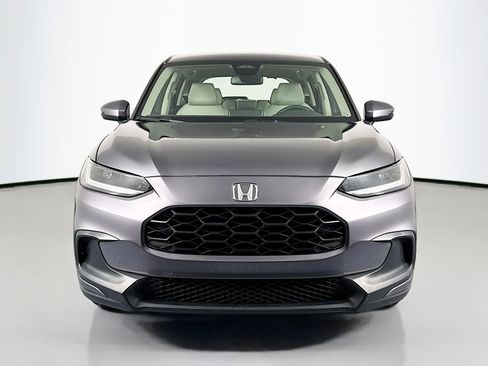 Certified 2023 Honda HR-V LX image 2