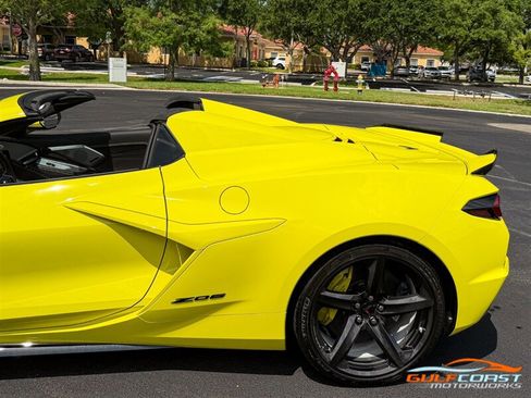 Used 2024 Chevrolet Corvette Z06 w/ Battery Protection Package RWD image 42
