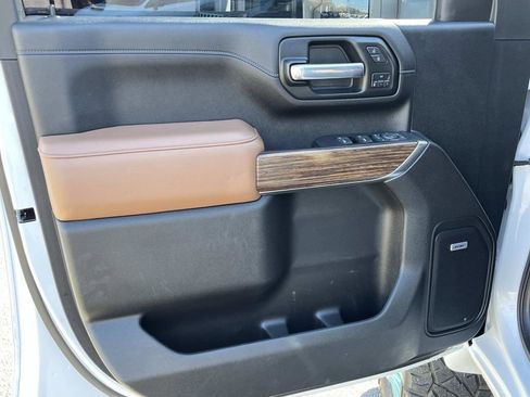 Used 2020 Chevrolet Silverado 3500 High Country image 24