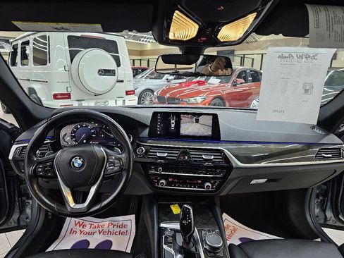 Used 2018 BMW 530i image 28