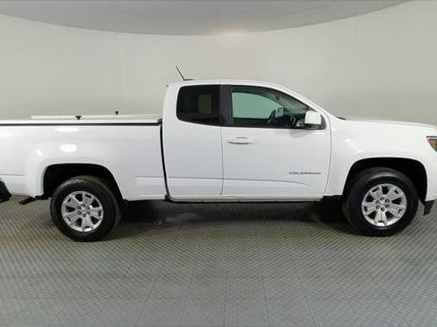 Used 2022 Chevrolet Colorado LT w/ Fleet Safety Package RWD image 8