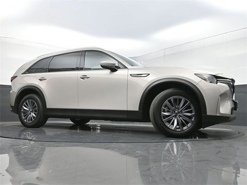 Certified 2025 MAZDA CX-90 Plug-In Hybrid w/ Preferred image 33