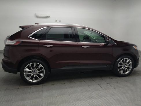 Used 2018 Ford Edge Titanium FWD image 10