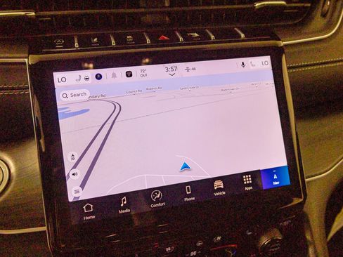 New 2025 Jeep Grand Cherokee Limited w/ Luxury Tech Group II image 21