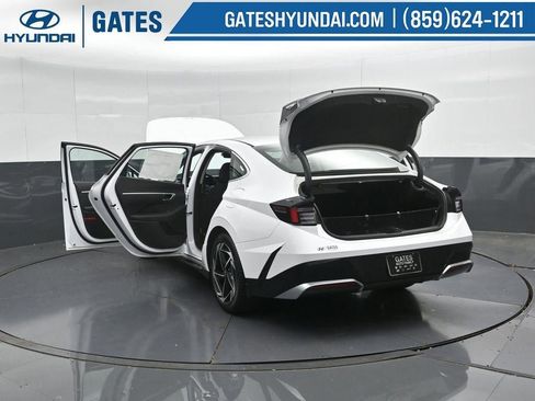 New 2026 Hyundai Sonata SEL image 50