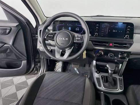 Certified 2026 Kia Seltos LX AWD/4WD image 21