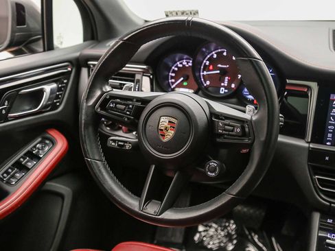 Certified 2024 Porsche Macan Turbo AWD/4WD image 18