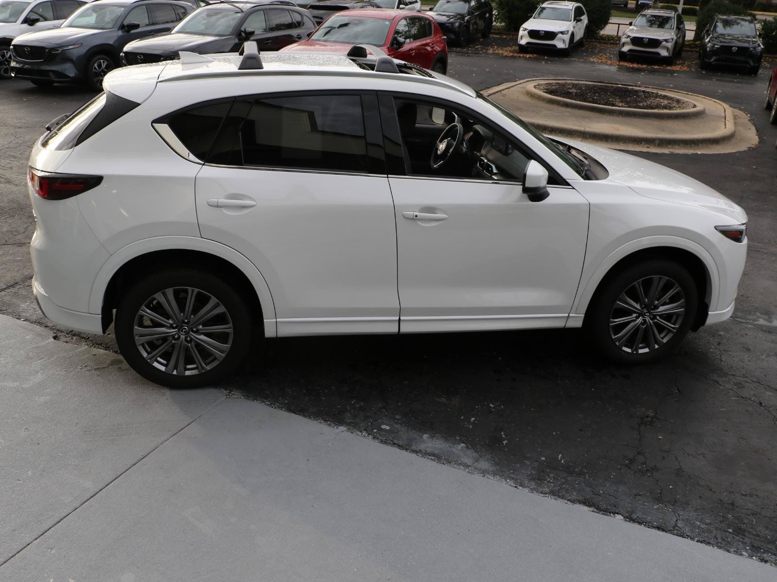 Certified 2025 MAZDA CX-5 Signature AWD/4WD image 5