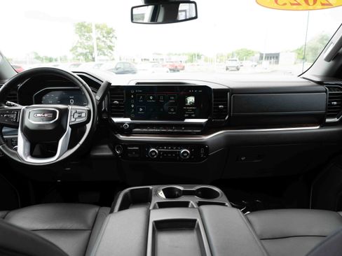 Used 2025 GMC Sierra 1500 SLT AWD/4WD image 20