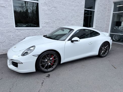 Used 2013 Porsche 911 Carrera 4S image 1