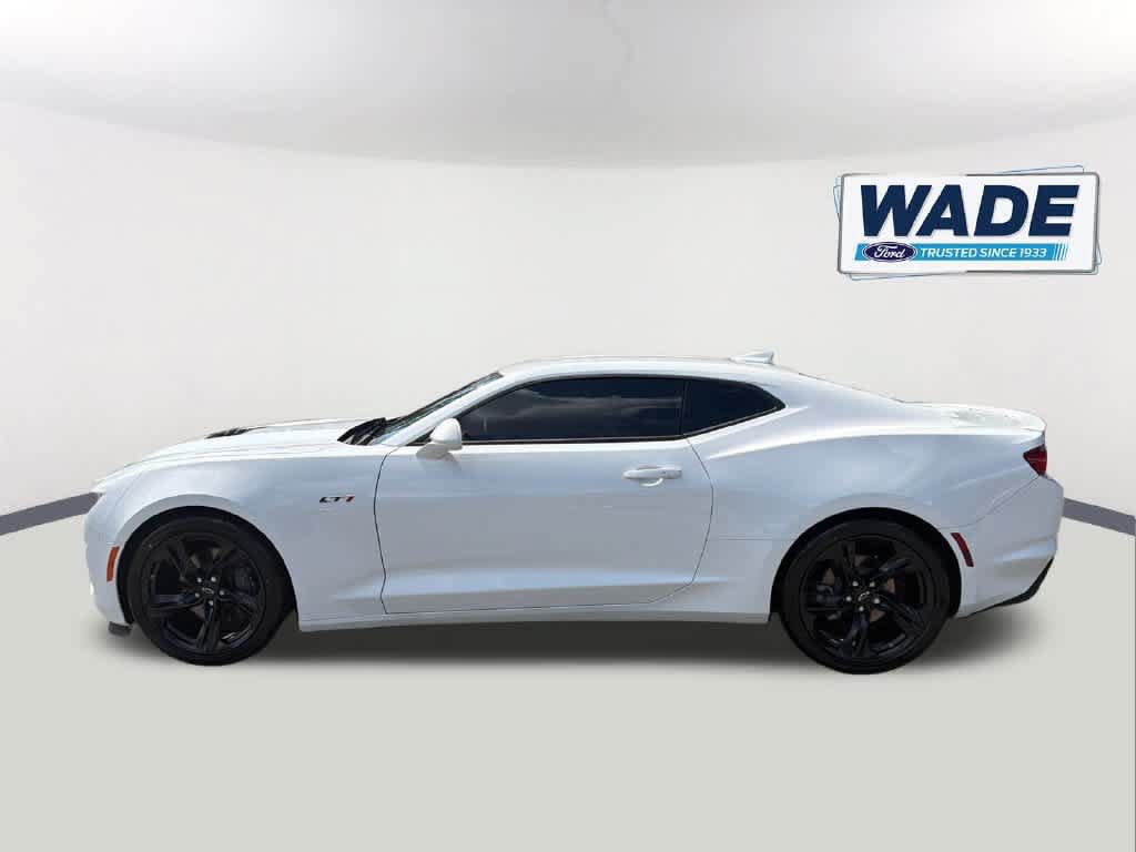 Used 2023 Chevrolet Camaro LT RWD image 8