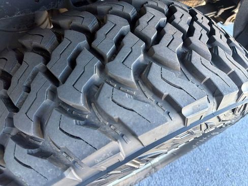 Used 2016 Toyota Tacoma SR5 image 32