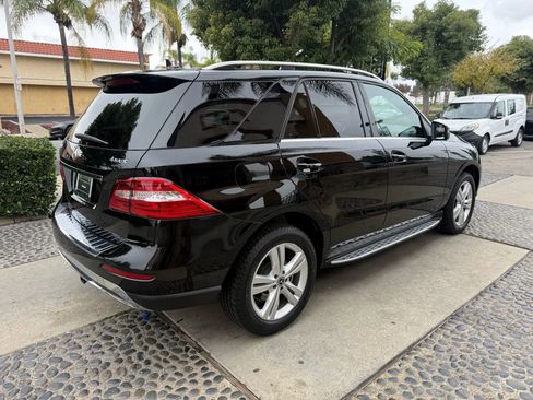 Used 2013 Mercedes-Benz ML 350 4MATIC image 5