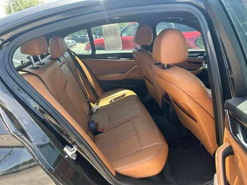 Used 2019 BMW 530i RWD image 14
