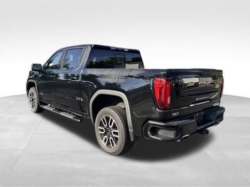 Used 2021 GMC Sierra 1500 AT4 w/ AT4 Value Package AWD/4WD image 4