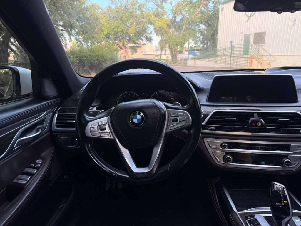 Used 2016 BMW 740i RWD image 15