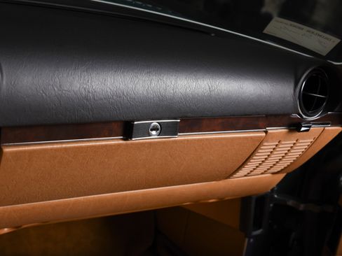 Used 1989 Mercedes-Benz 560 SL image 23