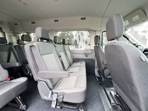 Used 2024 Ford Transit 350 XLT RWD image 22