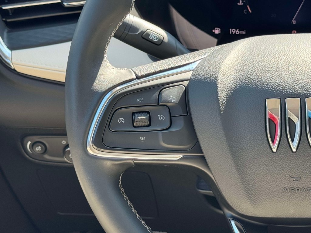 Used 2024 Buick Encore GX Preferred FWD image 30
