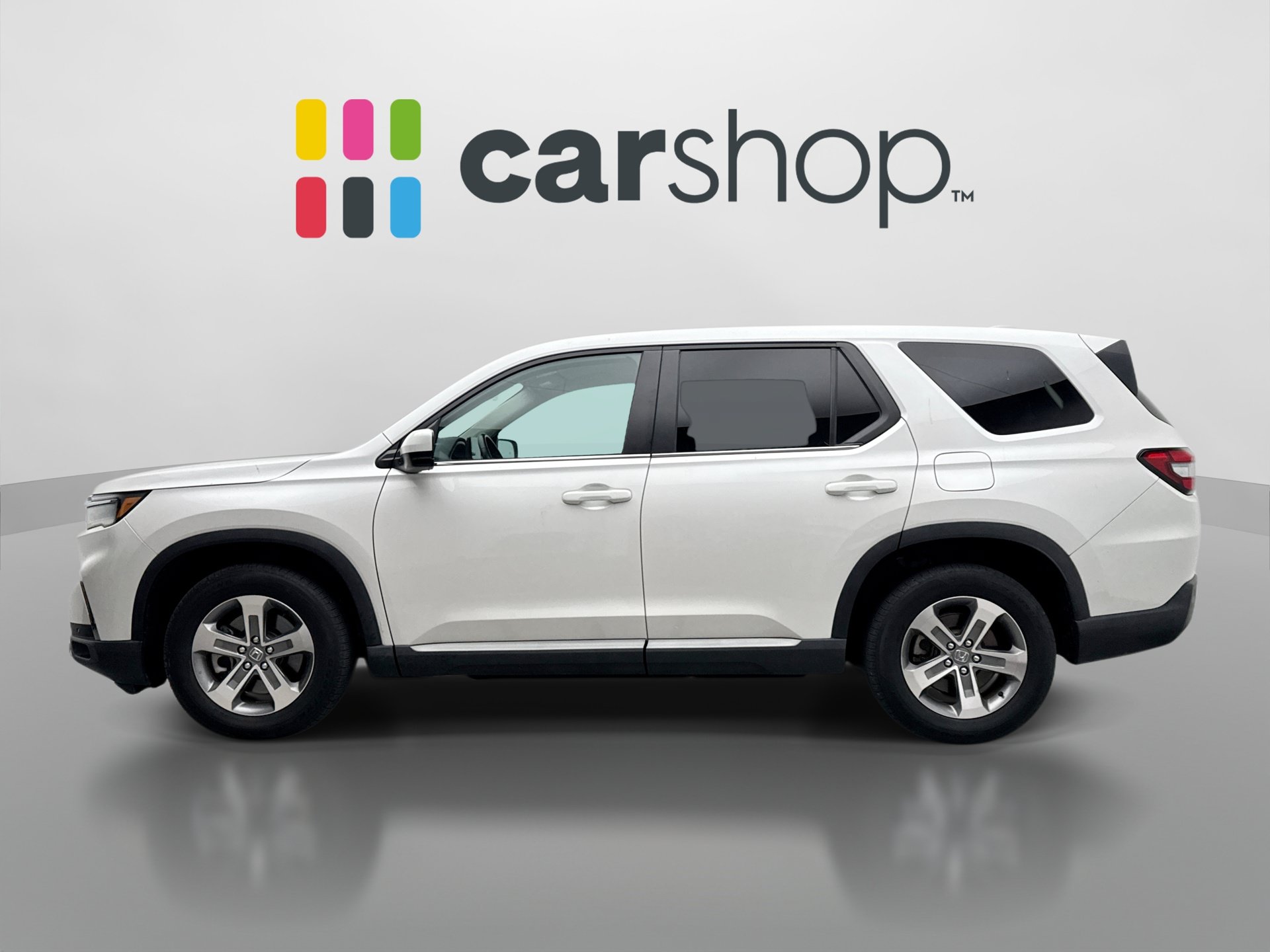Used 2024 Honda Pilot EX-L image 2