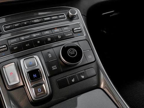 Used 2023 Hyundai Santa Fe SEL w/ Cargo Package image 32