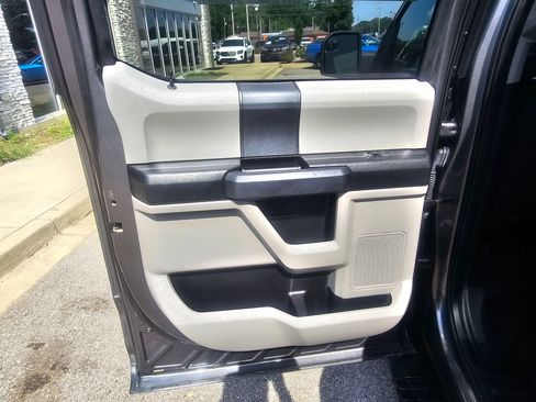 Used 2019 Ford F150 XL w/ Equipment Group 101A Mid AWD/4WD image 11