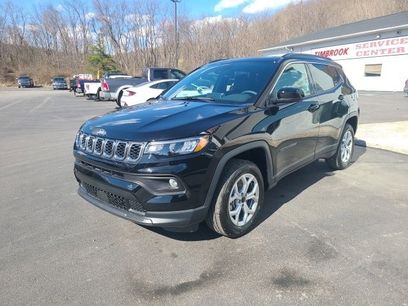 New 2025 Jeep Compass Latitude w/ Sun & Sound Group