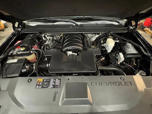 Used 2015 Chevrolet Tahoe LS AWD/4WD image 38
