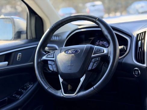 Used 2020 Ford Edge SEL w/ Cargo Accessory Package image 22