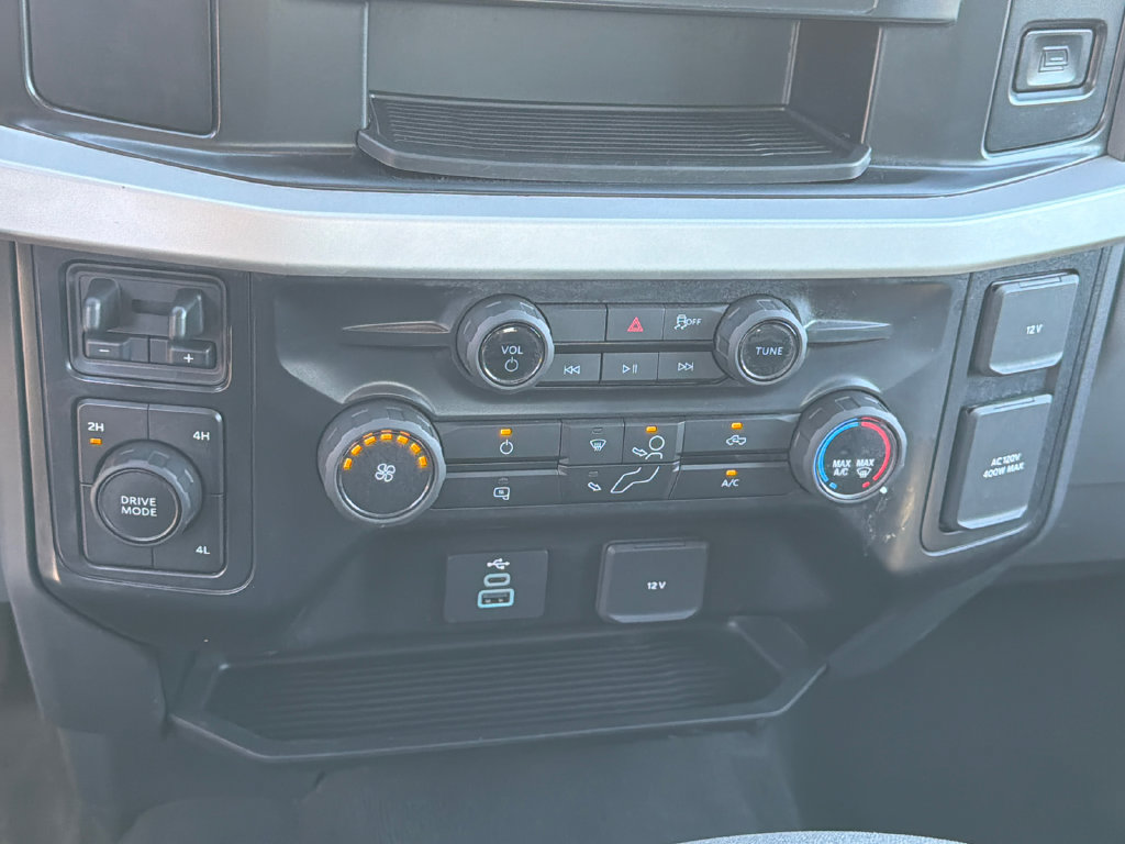 Used 2025 Ford F250 XLT AWD/4WD image 29