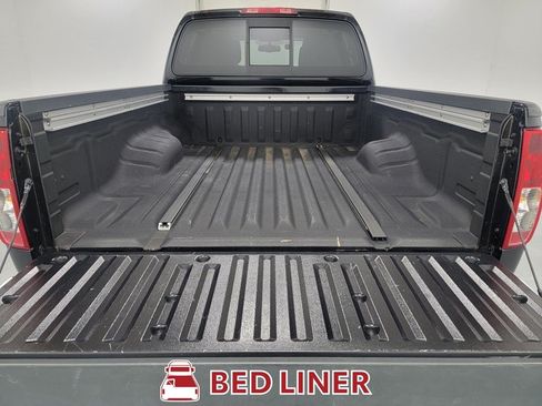 Used 2020 Nissan Frontier SV AWD/4WD image 29