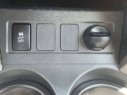 Used 2009 Toyota RAV4 2WD V6 image 22