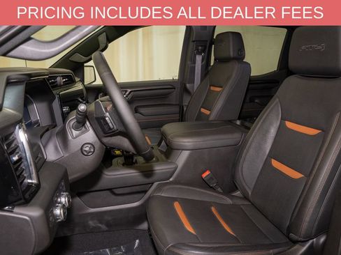 Used 2023 GMC Sierra 1500 AT4 w/ AT4 Preferred Package AWD/4WD image 12