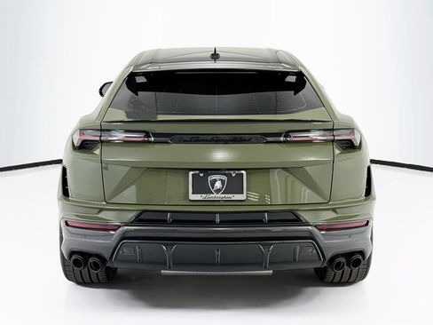 Used 2024 Lamborghini Urus Performante AWD/4WD image 6