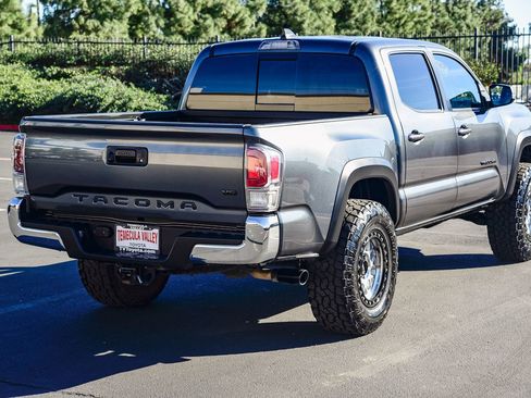 Used 2023 Toyota Tacoma TRD Off-Road image 6