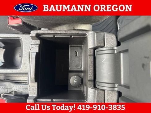Used 2018 Ford Focus SE FWD image 23