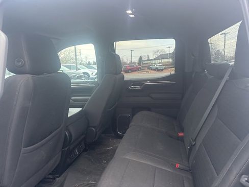 Used 2024 Chevrolet Silverado 1500 LT w/ Z71 Off-Road Package image 10