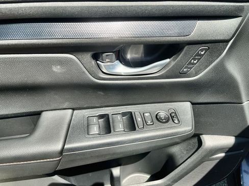Used 2025 Honda CR-V Sport-L image 17