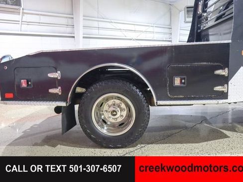 Used 2024 RAM 3500 Tradesman w/ Chrome Appearance Group AWD/4WD image 36