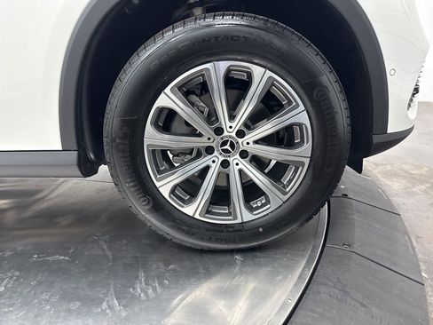 New 2026 Mercedes-Benz GLC 300 4MATIC image 9