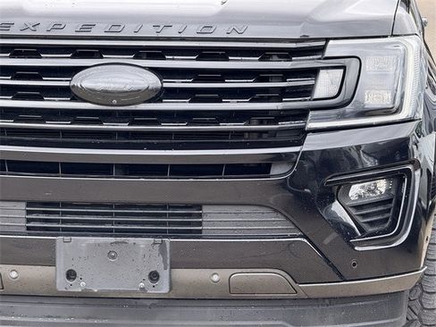Used 2021 Ford Expedition Limited image 8