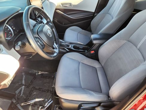 Used 2022 Toyota Corolla SE image 17