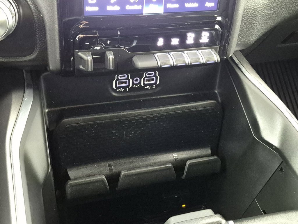Used 2022 RAM 1500 Laramie w/ Sport Appearance Package AWD/4WD image 26