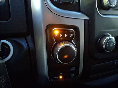 Used 2017 RAM 1500 Classic SLT image 22