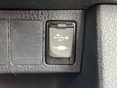 Used 2019 Toyota Corolla LE FWD image 26