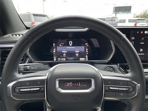 Used 2023 GMC Canyon Elevation image 23