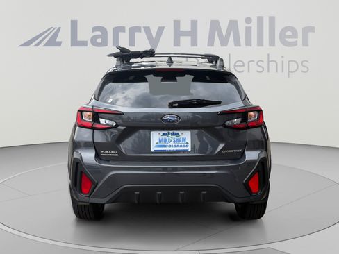 Used 2025 Subaru Crosstrek 2.5i Limited AWD/4WD image 4